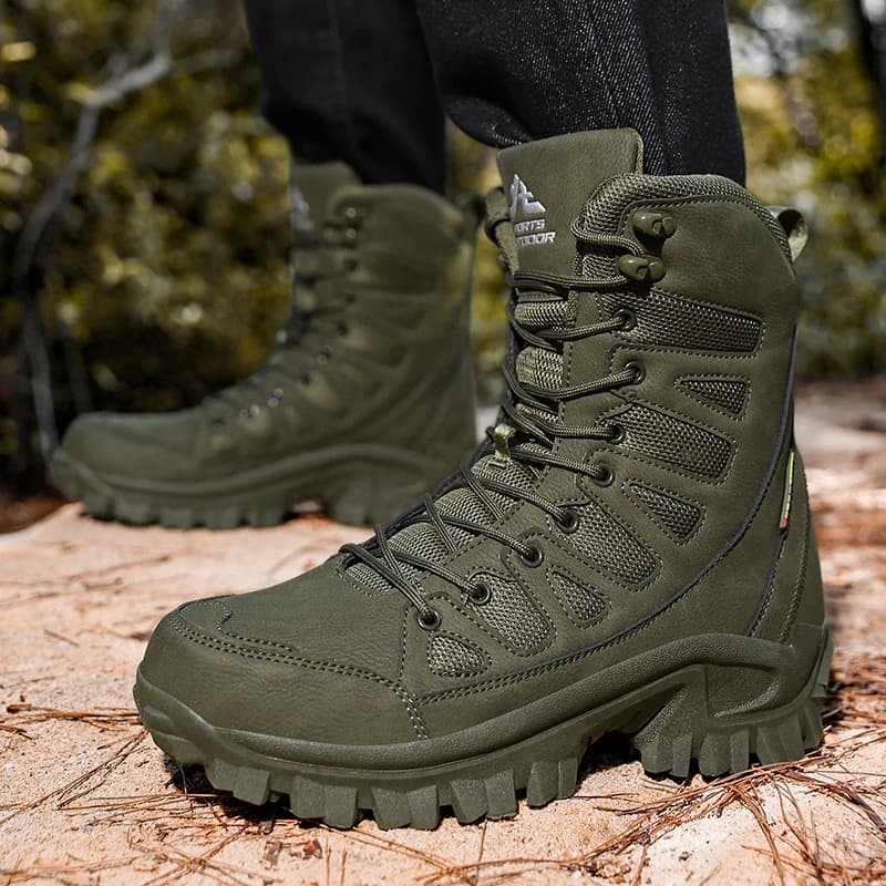 Bota Coturno Adventure Masculina em Couro